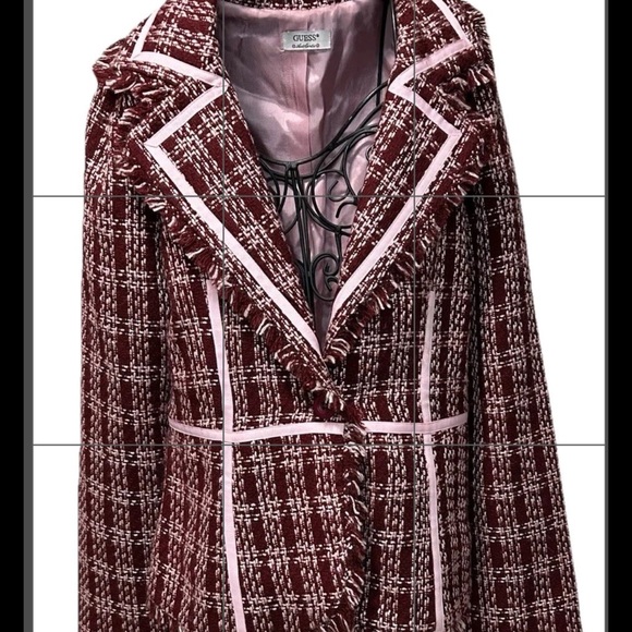 Guess Jackets & Blazers - Vintage GUESS PINK TWEED JACKET
SIZE SMALL